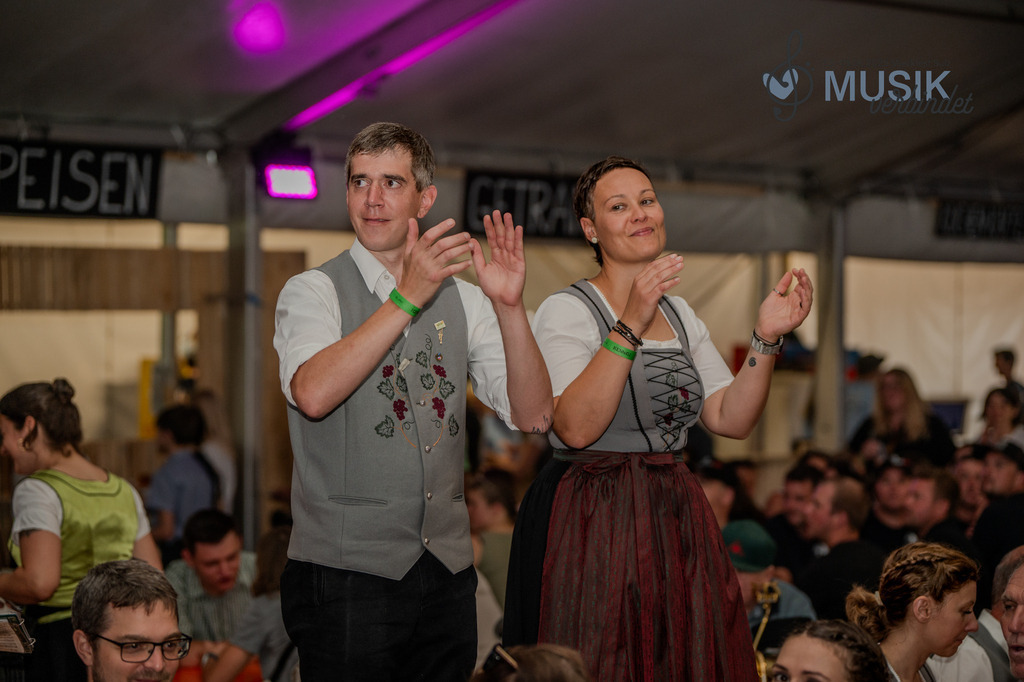 DSC_4522 | "Fussifoto.com – Ihr Ansprechpartner für hochwertige Fotografie! Entdecken Sie kreative Bilder und professionelle Dienstleistungen. Kontaktieren Sie uns für Ihre Projekte!"