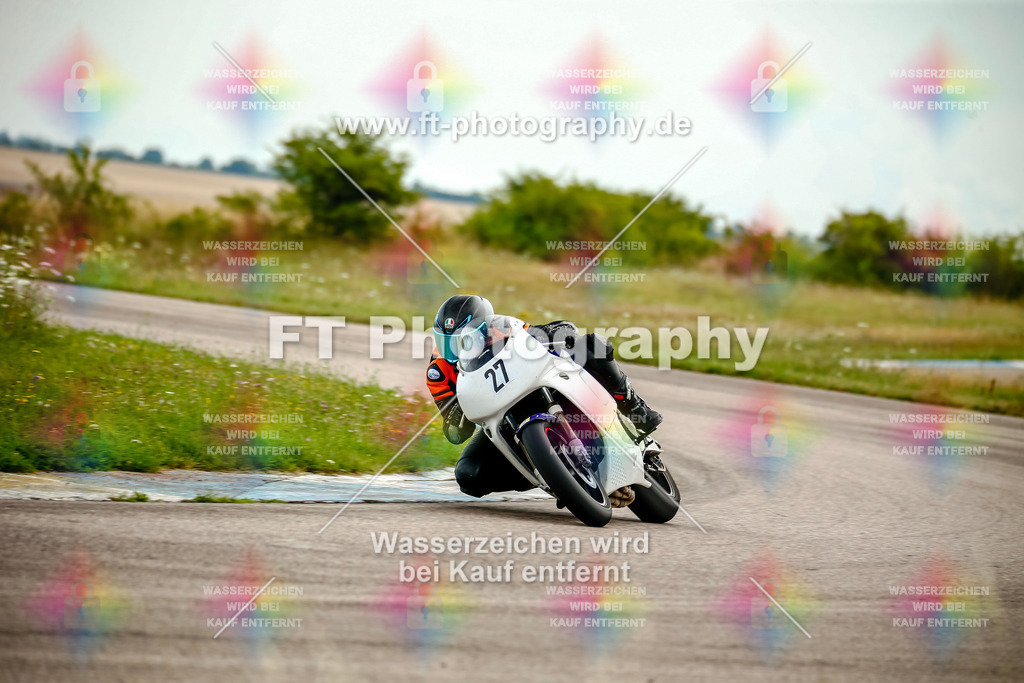 Chambley Juli-2227 | Hier findet Ihr Bilder von Touristenfahrten auf der Nürburgring Nordschleife oder von anderen Veranstaltungen die ich besucht habe. Viel Spass beim Durch Schauen 