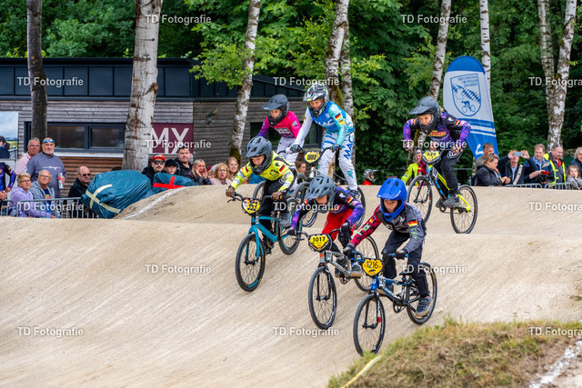 BayBMX2026-05132 | Fotogalerie von Thomas Dettweiler mit Eventbildern und lizenzfreien Fotos. Perfekt als Wandbild, für Büro, Website oder private Nutzung. - Realisiert mit Pictrs.com