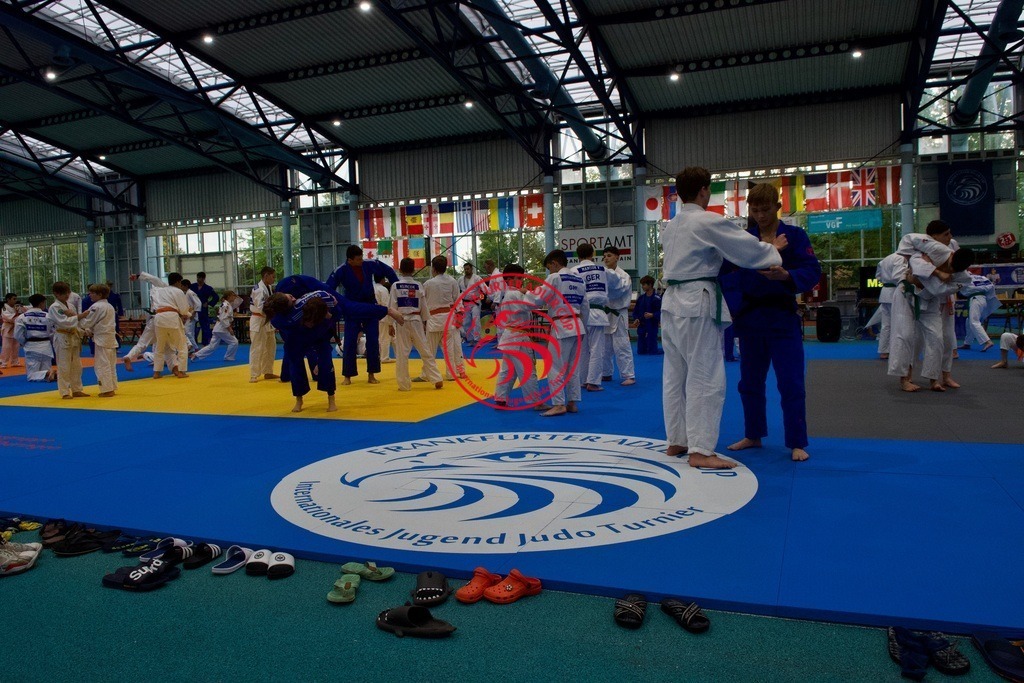 RAS_7675 | Fotos vom Adler Cup - Pictures from Adler Cup

Hier findet Ihr alle Eindrücke und großen Momente der Adler Cup Wochenenden. Here you will find all impressions and great moments of the Adler Cup weekends. - Realisiert mit Pictrs.com