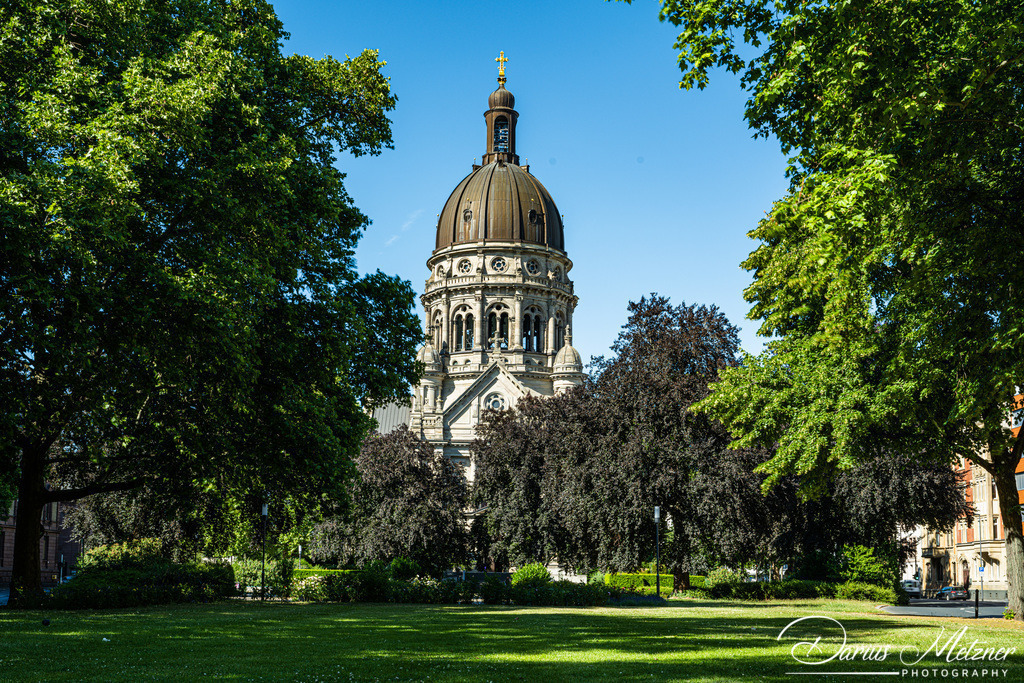 Die Christuskirche in Mainz | Die Evangelische Christuskirche an der Kaiserstrasse in Mainz