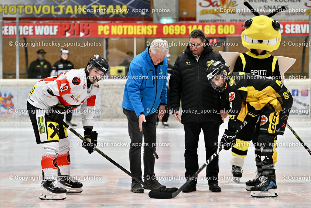 EC MET PHOTOVOLTAIK HORNETS SPITTAL vs. EV ZELTWEG MURTAL LIONS | Ehrenbully, #40 Forcher Andreas EV ZELTWEG MURTAL LIONS,  Cafe Sawe Spittal, Obmann EC Hornets Spittal Ludwig Zauchner, #9 Essmann Kevin EC Hornets Spittal, EC MET PHOTOVOLTAIK HORNETS SPITTAL vs. EV ZELTWEG MURTAL LIONS, EC MET PHOTOVOLTAIK HORNETS SPITTAL vs. EV ZELTWEG MURTAL LIONS am 08.02.2026 in Spittal an der Drau (Eissportzentrum Spittal), Austria, (Photo by Bernd Stefan)