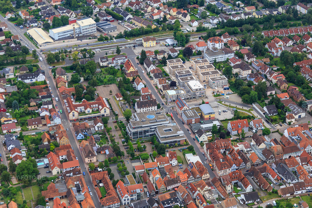 Luftbild: Neubaustelle Im Stadtkern in Kandel im Bundesland Rheinland-Pfalz in Deutschland. Foto: IMG_092181.jpg vom 16.07.2016 durch Werner Riehm/FLY-FOTO.de