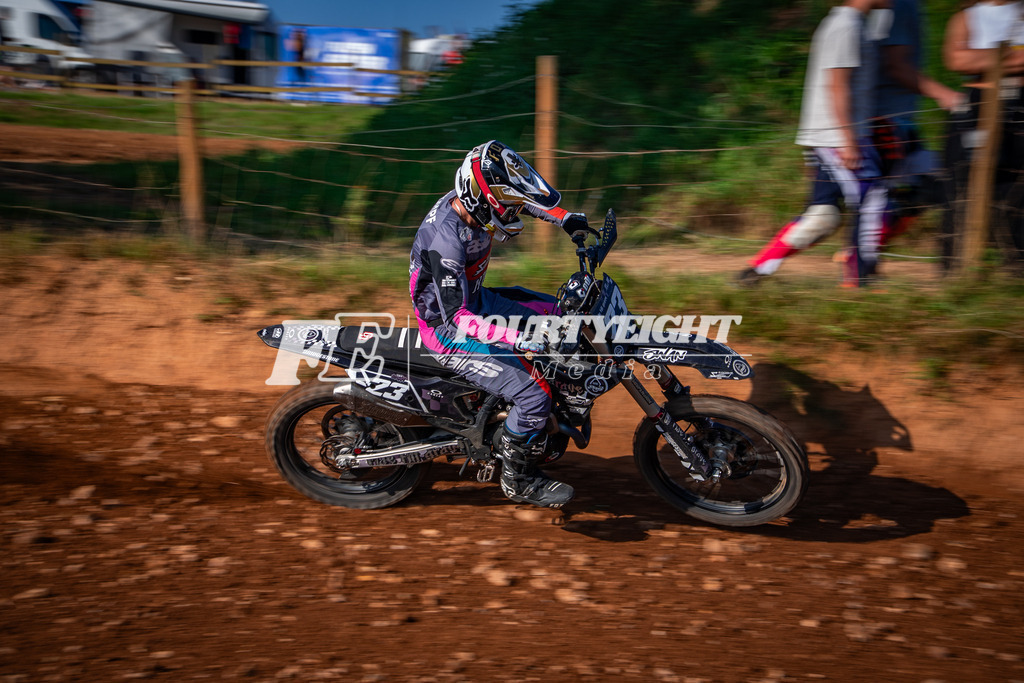 DSC01158 | fourtyeightmedia - Realisiert mit Pictrs.com