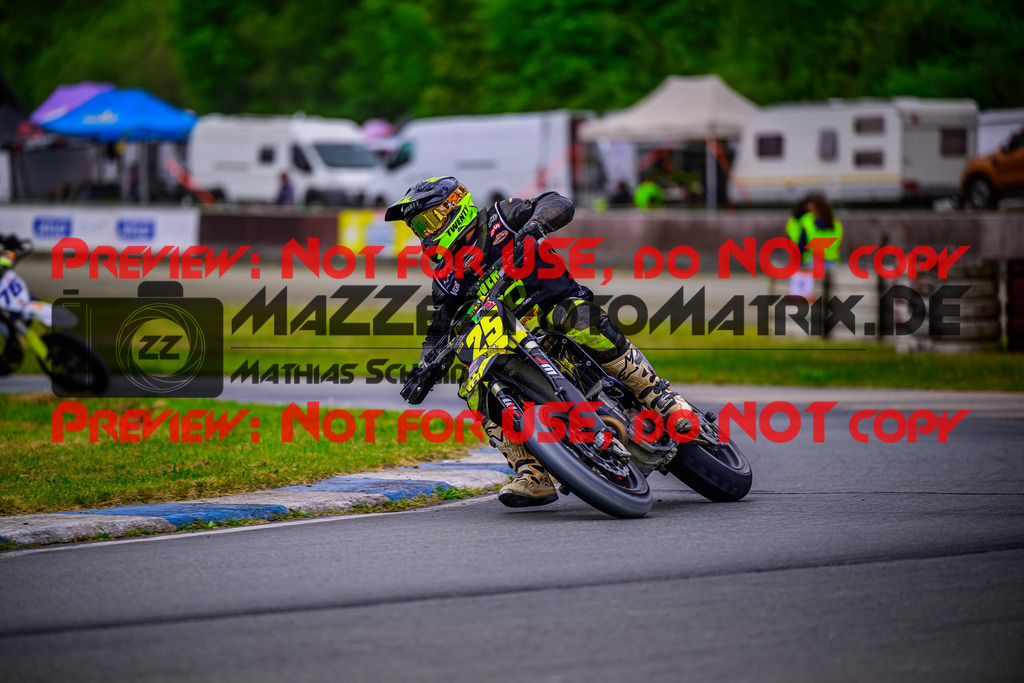 MaZZes_Fotomatrix_20250503_6021986_7266 | UE40