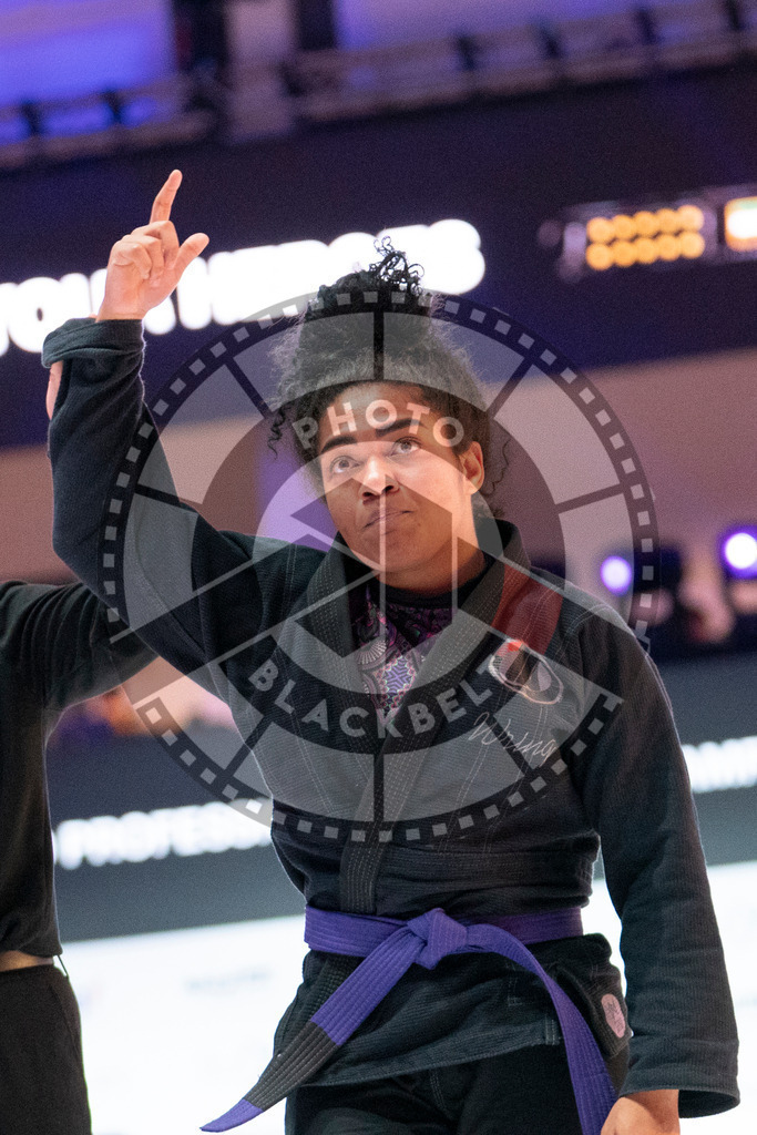 20231108PBB1324 | Fighters compete during the AJP World Professional Championship in the Mubadala Arena in Abu Dhabi, Arab United Emirates, on November 8, 2023.