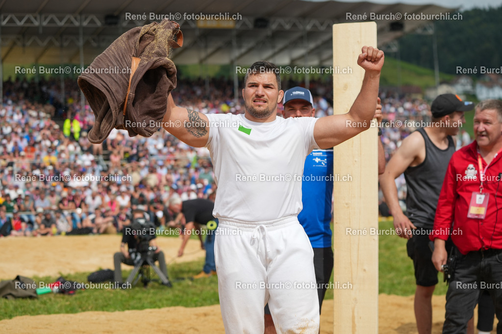 RB_09108 | René Burch leidenschaftlicher Fotograf aus Kerns in Obwalden.  Hier finden sie Sport, Landschaft und Natur Fotografie.
 - Realisiert mit Pictrs.com