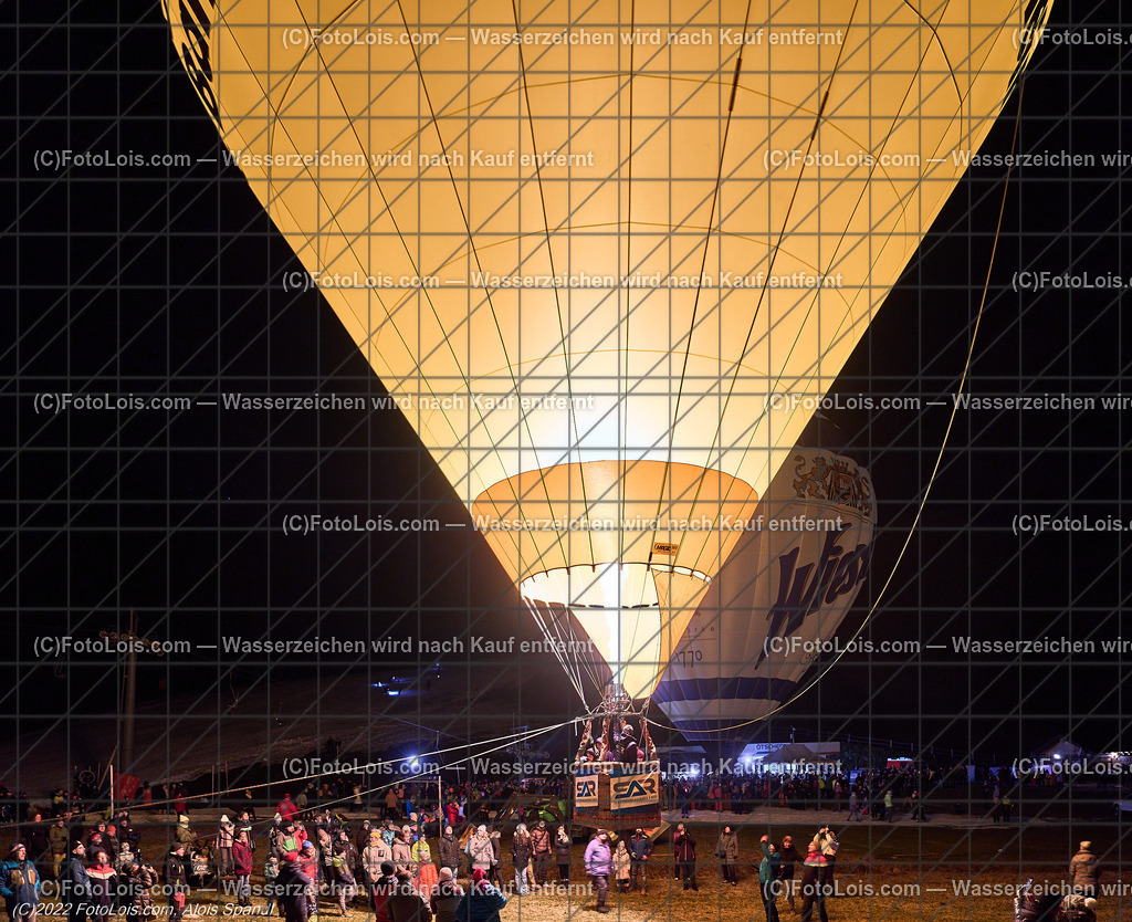 ALP0425_Nacht der Ballone_Lackenhof | (C)FotoLois.com, Alois Spandl, 'Nacht der Ballone' des Ballonclub ÖTSCHERLAND in Lackenhof/Weitental, gemeinsame Veranstaltung mit Tourismusverband ÖTSCHER, Mi 28. Dezember 2022.