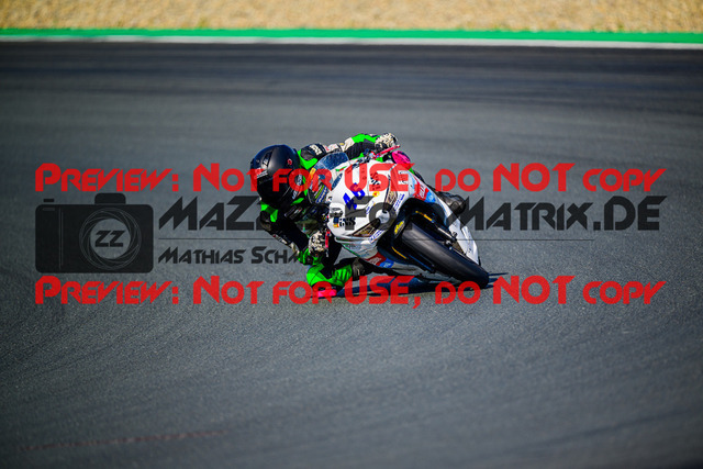 MaZZes_FotoMatrix_240601_6007705_2024 | SSP300