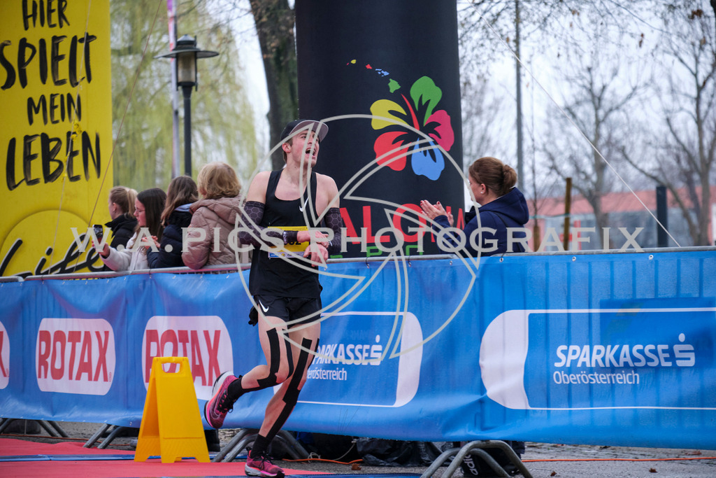 ..... | AUSTRIA, Wels, 30.03.25, ALOHA Wels Halbmarathon, Image Shows: , Foto: Wapics/RING M.