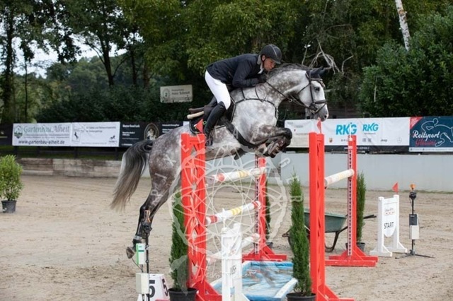 2B4A1093 | pixelfaenger - Realisiert mit Pictrs.com