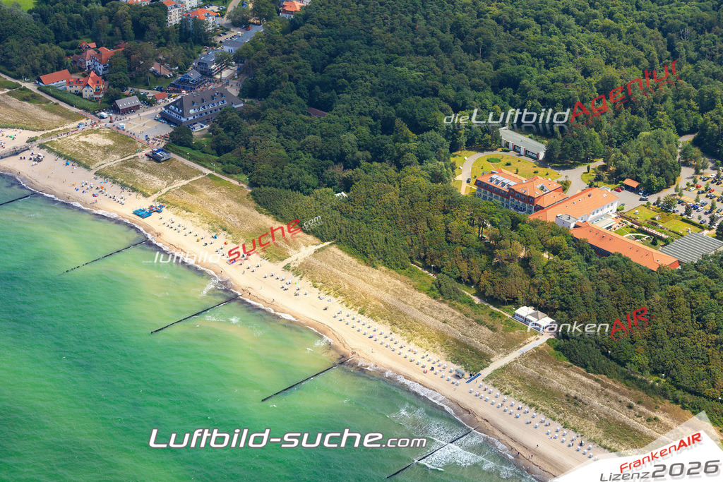 Die Luftaufnahme der Stadt Graal Müritz wurde vom UL-Flugzeug heraus erstellt ( keine Drohne )- hohe Auflösung für beste Qualität
