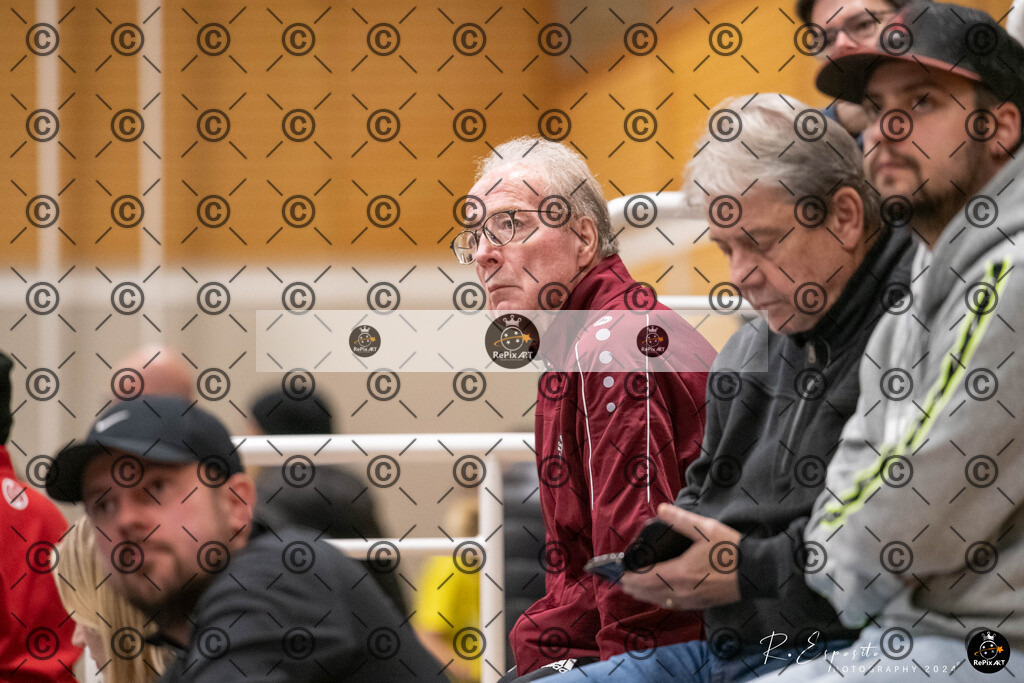 20241123_FCR-Hallenturnier-D_2_028 | Sport und Naturfotografie von Roberto Esposito zeigt echte Momente Bewegung und die Schönheit der Natur. Ausdrucksstarke Bilder schaffen Emotionen.