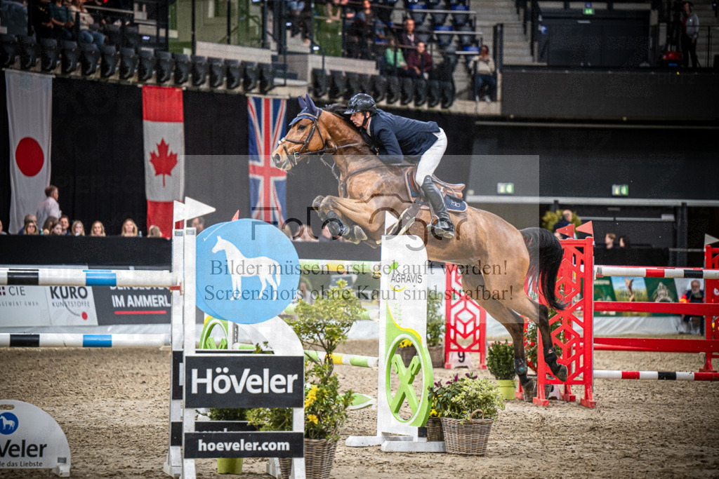 DOS_2617 | Entdecke hochwertige Reitturnierfotos von Foto Oger. Professionell, emotional und authentisch – jetzt Lieblingsmomente im Shop bestellen.Deutschlandweite Turnierfotografie. - Realisiert mit Pictrs.com