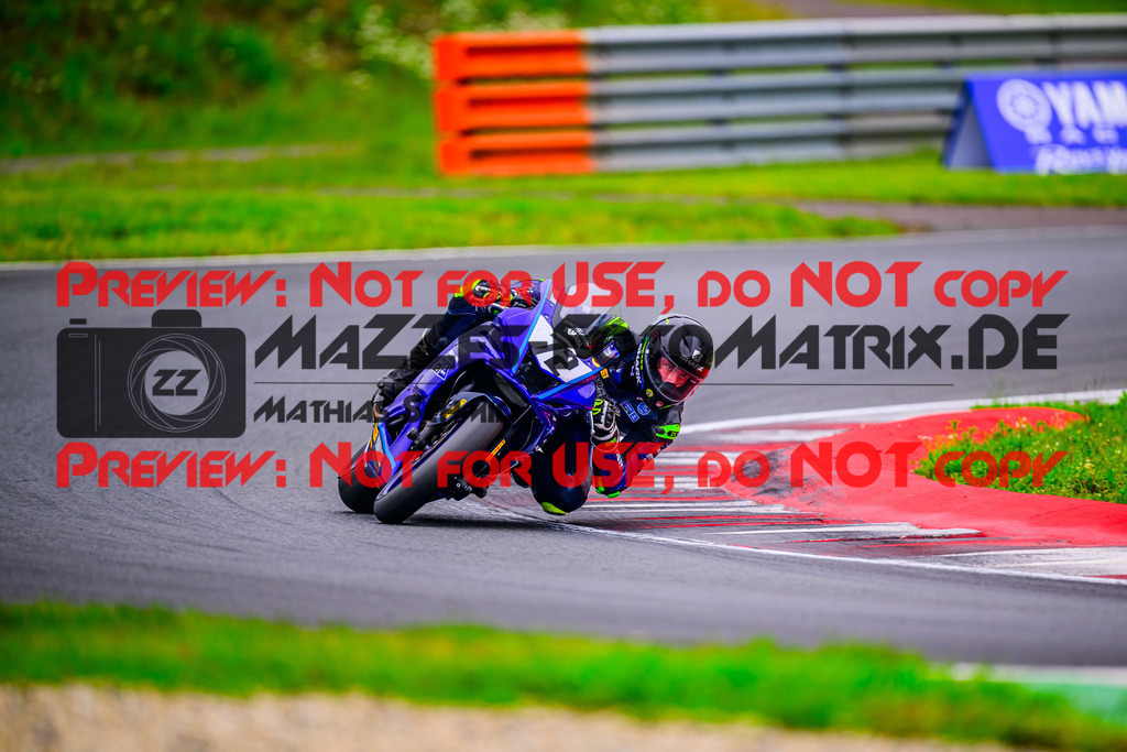 MaZZes_FotoMatrix_240602_6007705_2207 | R7