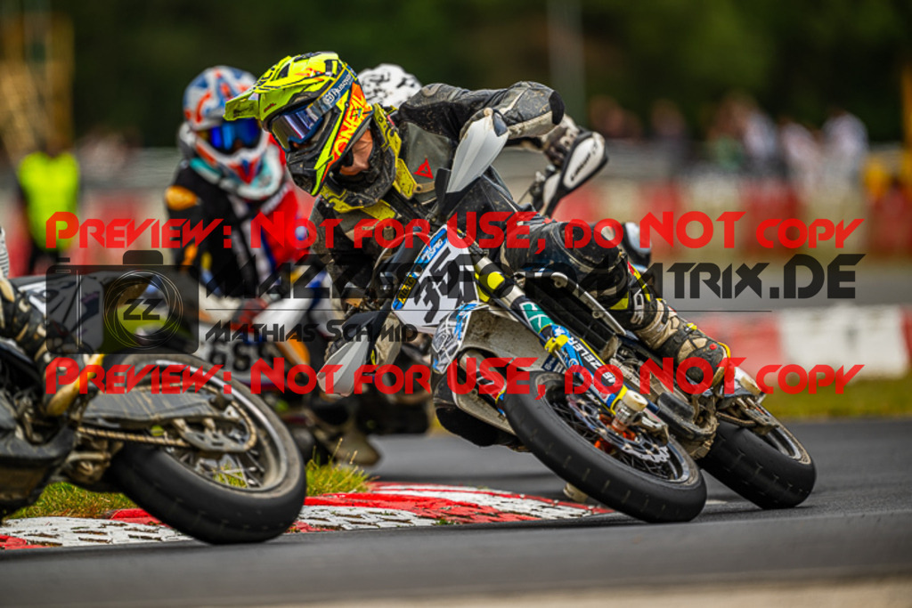 MaZZes_FotoMatrix_230702_0843 | S4