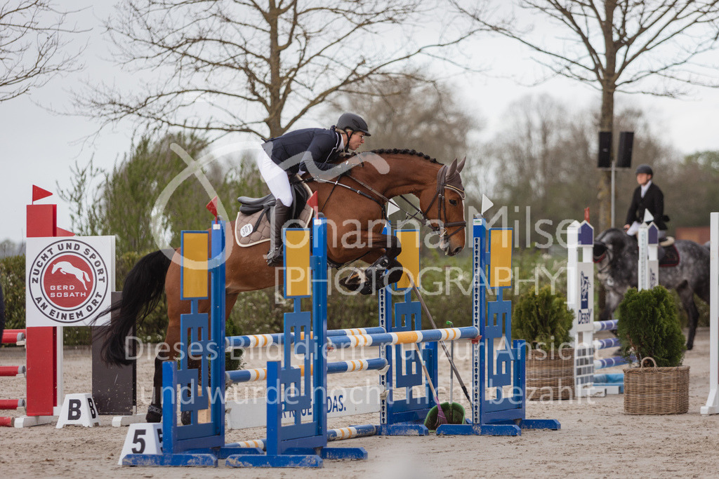 230425_Lemwerder_SprPf-A1St-138 | Deine schönsten Turniermomente als professionelle Fotos! Entdecke hochwertige Pferdesport-Fotografie im Online-Shop. Jetzt Fotos finden & bestellen!