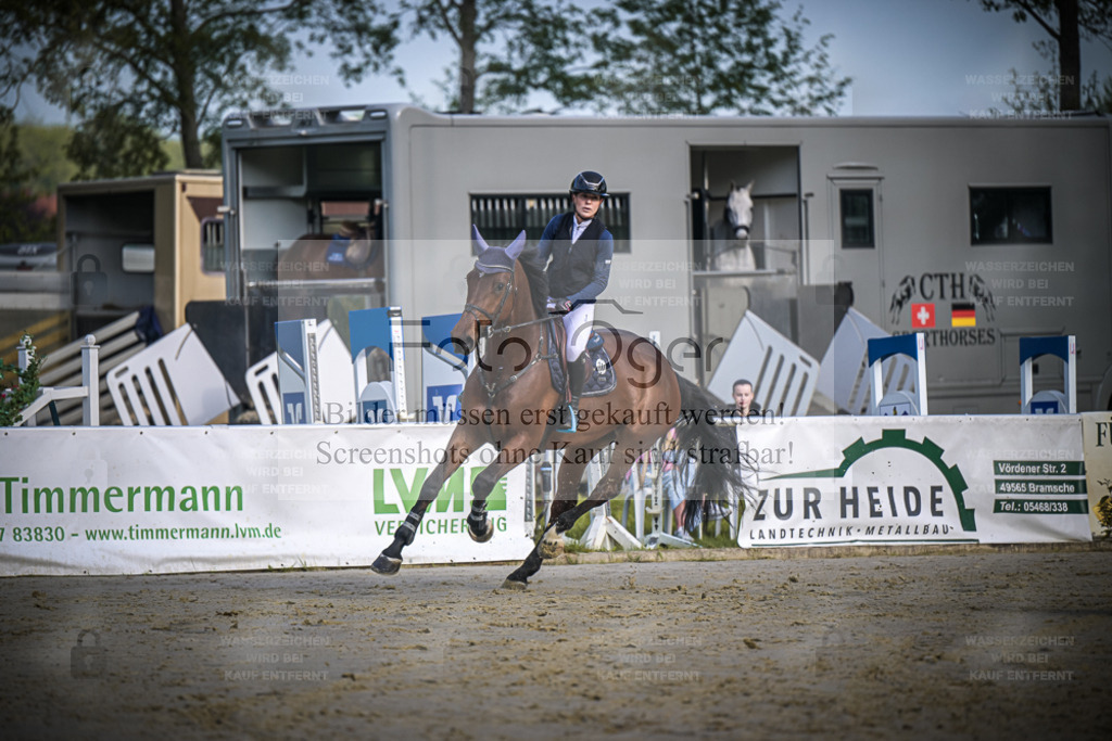 DOS_3687 | , 543, Roman Griffaton,Roberta PS543, Roman Griffaton,Roberta PS543, Roman Griffaton,Roberta å - Realisiert mit Pictrs.com