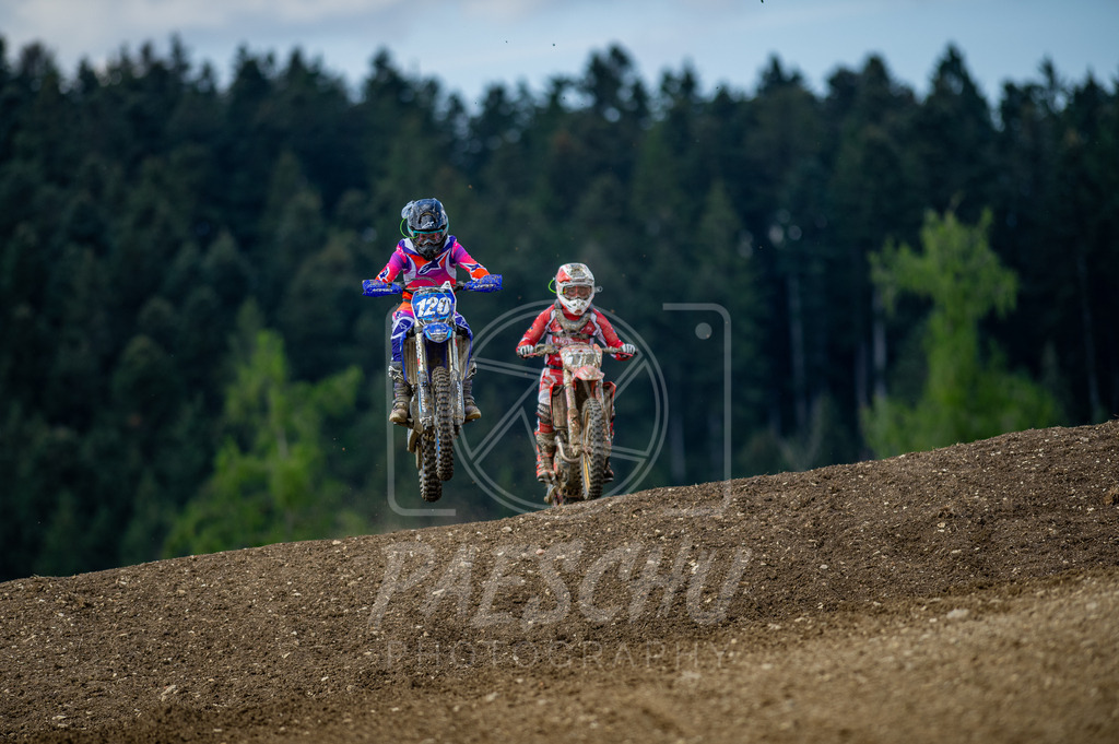 Lady (216) | Paeschuphoto Shop - Wer nicht sucht der auch nicht findet.Ob Motocrossbilder oder von einem besuchtem Spiel, Hauptsache Action. - Realisiert mit Pictrs.com