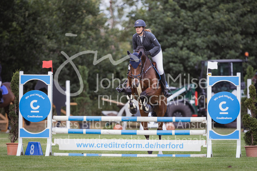 220714_LC_Stil-A2-238 | Deine schönsten Turniermomente als professionelle Fotos! Entdecke hochwertige Pferdesport-Fotografie im Online-Shop. Jetzt Fotos finden & bestellen!