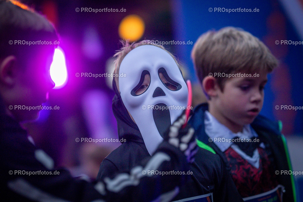 Halloween Run 2025 in Koeln, 31.10.2025 | Impressionen vom Halloween Run 2025 am 31.10.2025 in Koeln (Forstbotanischer Garten Rodenkirchen). Foto: Axel Kohring/Beautiful Sports