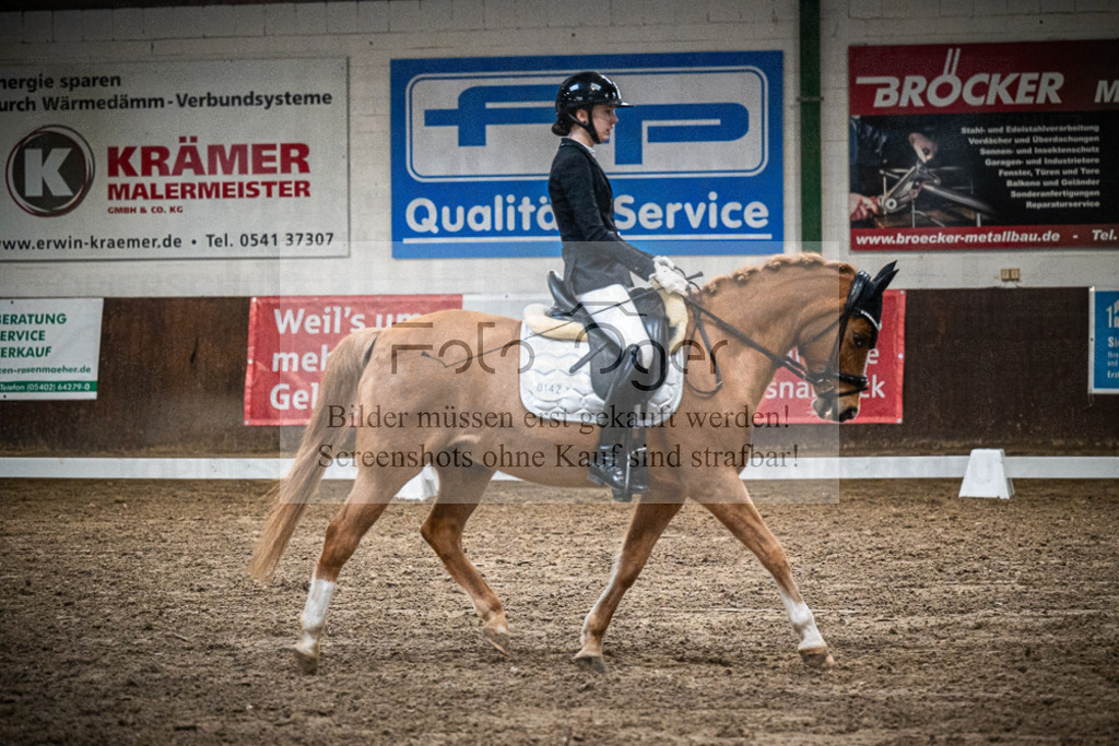 DOS_1595 | Entdecke hochwertige Reitturnierfotos von Foto Oger. Professionell, emotional und authentisch – jetzt Lieblingsmomente im Shop bestellen.Deutschlandweite Turnierfotografie. - Realisiert mit Pictrs.com
