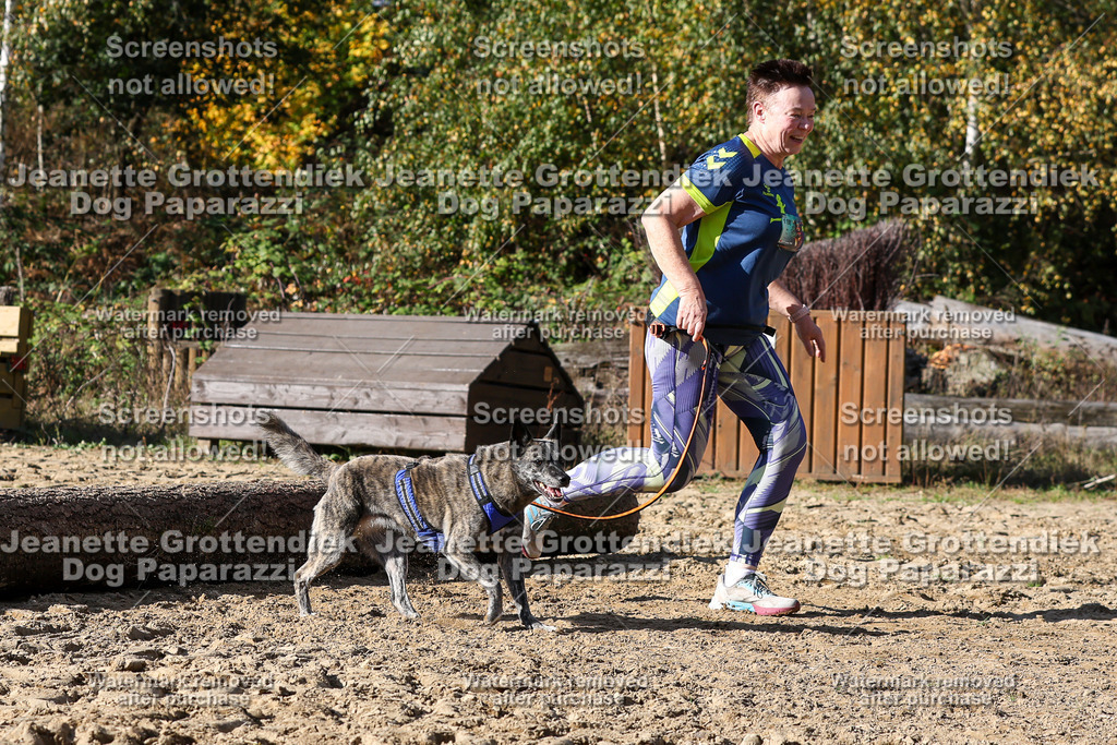 Dog Paparazzi - Strongdog 10-25-4829 | Dog Paparazzi Jeanette Grottendiek Fotografie & Videografie - Realisiert mit Pictrs.com
