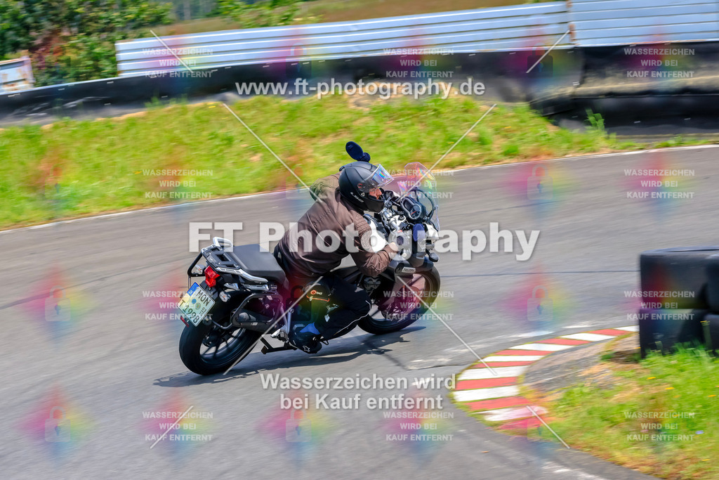 _TCM3369 | Hier findet Ihr Bilder von Touristenfahrten auf der Nürburgring Nordschleife oder von anderen Veranstaltungen die ich besucht habe. Viel Spass beim Durch Schauen 