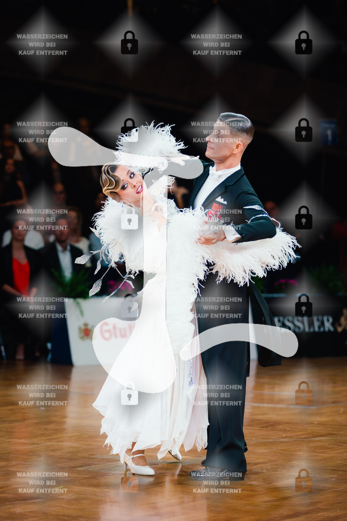 GOC 2025 - WDSF PD Super Grand Prix Standard 1st (34) Alexey Glukhov _ Anastasia Glazunova (Moldova)-2025-08-21-1702 | Webshop for digital downloads and prints of dance sport, event & show photographer Julian Link - Realisiert mit Pictrs.com
