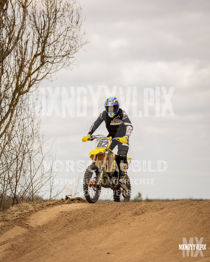 866A1935 | mxndyyvipix