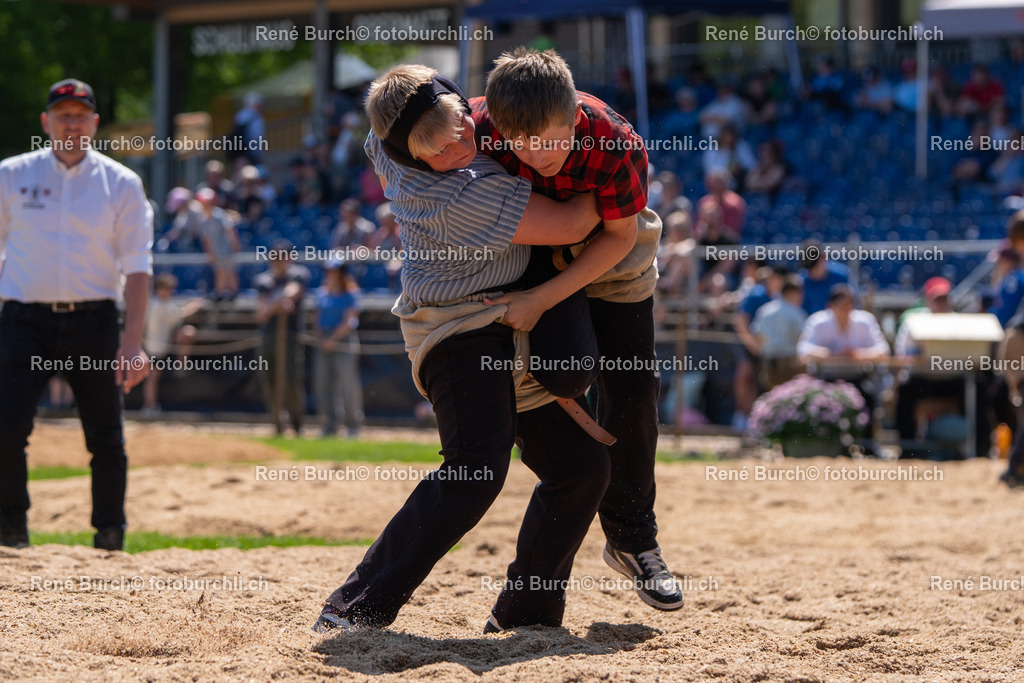 BUR03116 | René Burch leidenschaftlicher Fotograf aus Kerns in Obwalden.  Hier finden sie Sport, Landschaft und Natur Fotografie.
 - Realisiert mit Pictrs.com