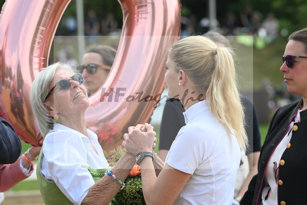 11235906 | hf-fotografie - Realisiert mit Pictrs.com