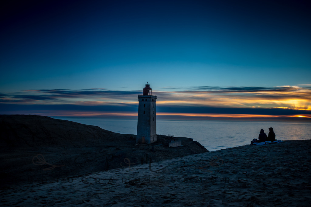2337 | Leuchturm März Sonnenuntergang - Realisiert mit Pictrs.com