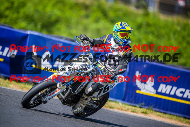 MaZZes_FotoMatrix_220528_2573 | Fotograf Mathias Schmid
Sportfotograf,
Eventfotograf,
Hochzeitsfotograf,
Portraitfotograf