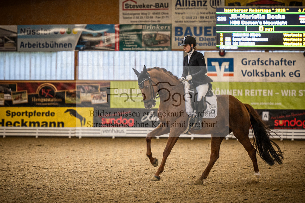 DOS_1052 | Entdecke hochwertige Reitturnierfotos von Foto Oger. Professionell, emotional und authentisch – jetzt Lieblingsmomente im Shop bestellen.Deutschlandweite Turnierfotografie. - Realisiert mit Pictrs.com