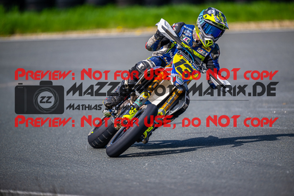 MaZZes_FotoMatrix_230507_7342 | S1