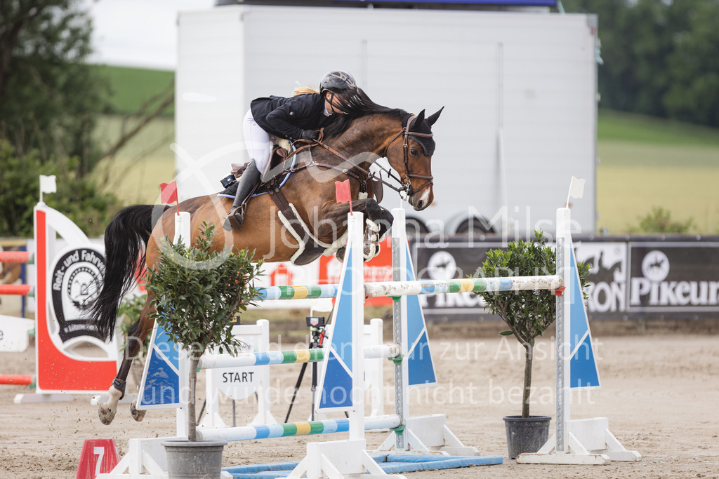 220611_LüPfSpTa_M2-Spr-434 | Lützower Pferdesporttage
Springprüfung Kl. M**
11.06.2022