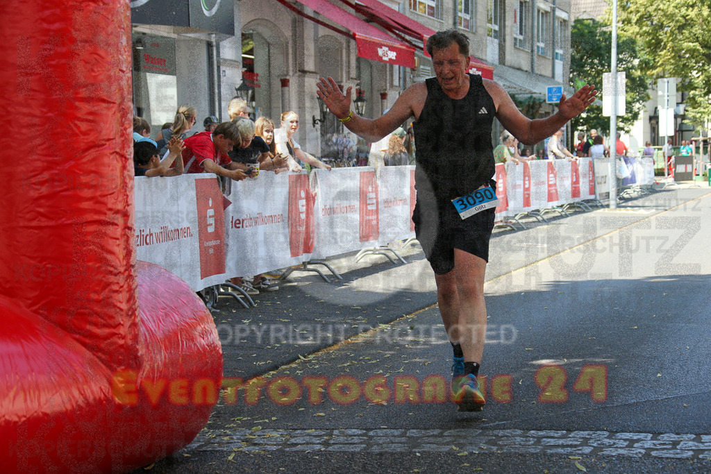 250621_1234_EX1_6027 | Sportfotografie im Rhein-Sieg Kreis, Köln, Bonn, NRW, Rheinland Pfalz, Hessen, etc. Unser Tätigkeitsfeld umfasst den Laufsport vom Volkslauf über den Marathon, Duathlon, Triathon bis zum Ultralauf wie Kölnpfad Ultra oder Schindertrail.