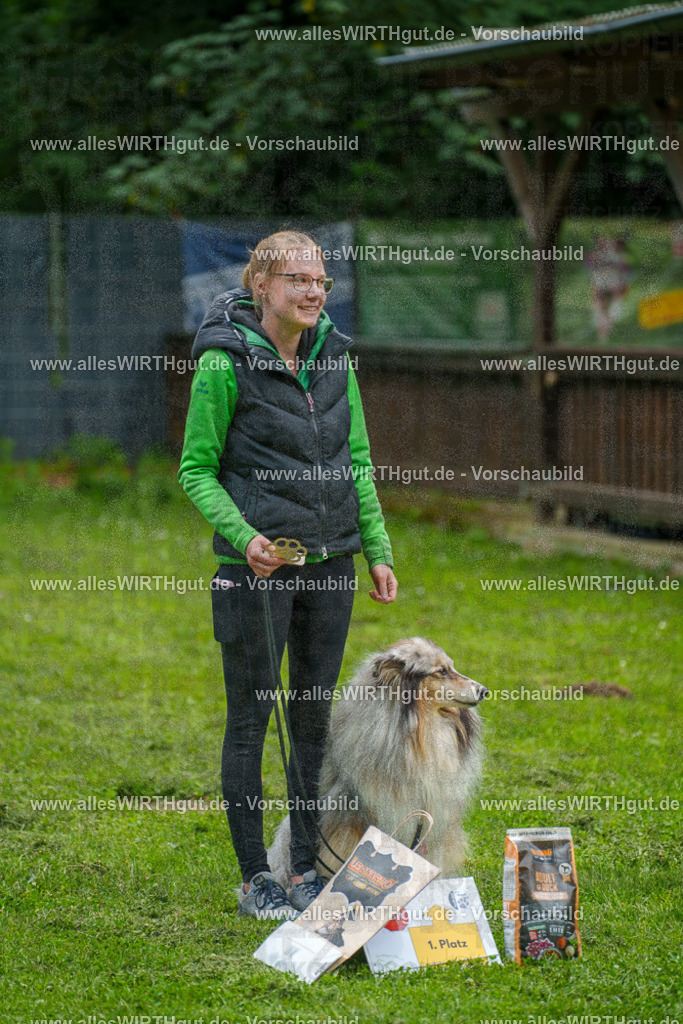 @allesWIRTHgut_Tierfotografie - www.allesWIRTHgut.de - 7R503950 | Professionelle Tierfotografie in Mönchengladbach von Daniel Wirth (allesWIRTHgut). Liebevolle & natürliche Bilder von Hunden & Katzen für unvergessliche Erinnerungen.