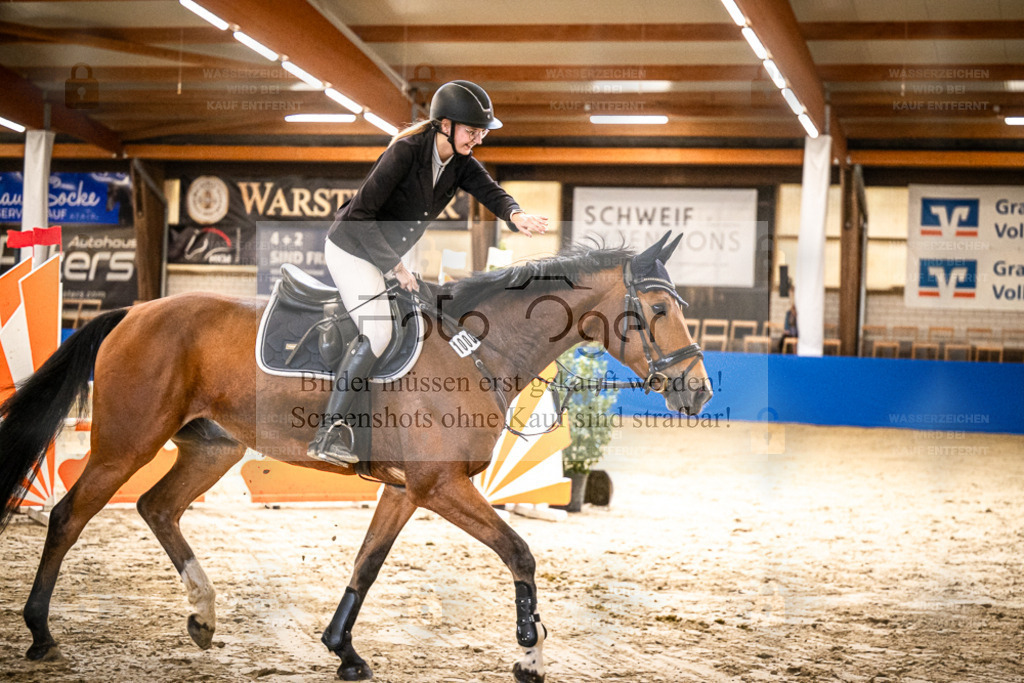 DOS_1975 | Entdecke hochwertige Reitturnierfotos von Foto Oger. Professionell, emotional und authentisch – jetzt Lieblingsmomente im Shop bestellen. - Realisiert mit Pictrs.com