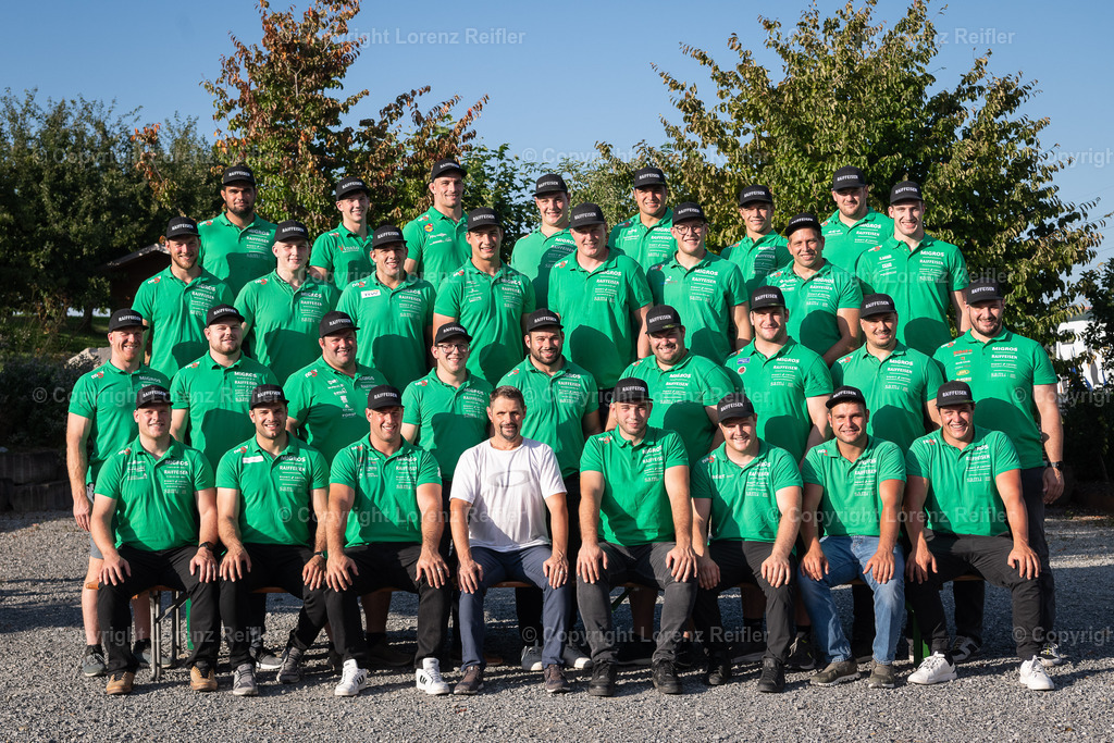 Schwingen -  230816 NOSV Team Unspunnen | Hofstadl GGossau, 16.8.23, Schwingen - NOSV Team Unspunnen, Team mit Sponsor