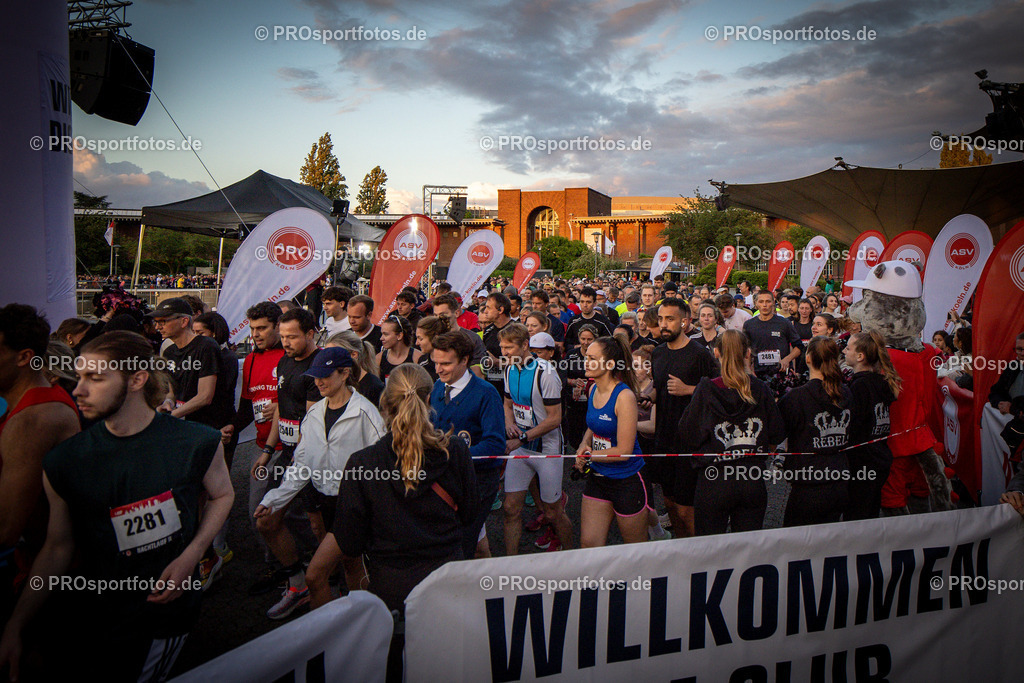 22. ASV Nachtlauf; Koeln, 28.05.25 | Impressionen vom 22. ASV Nachtlauf am 28.05.25 am Tanzbrunnen in Koeln. Foto: BEAUTIFUL SPORTS/Axel Kohring