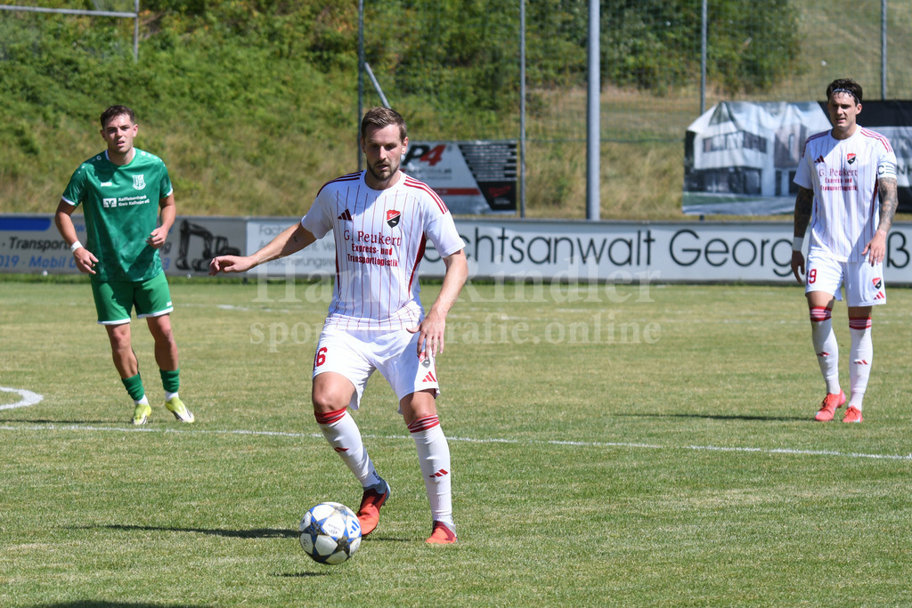 HR2_9901 | Ha-Ri; Sportfotografie Ha-Ri; Sporfotografie Harry Rindler; Sport Deggendorf; Sportbilder Deggendorf; Sportfotos Deggendorf; Sportfotos Niederbayern; Sportbilder Niederbayern; Amateursport Niederbayern; Bayern;  - Realisiert mit Pictrs.com