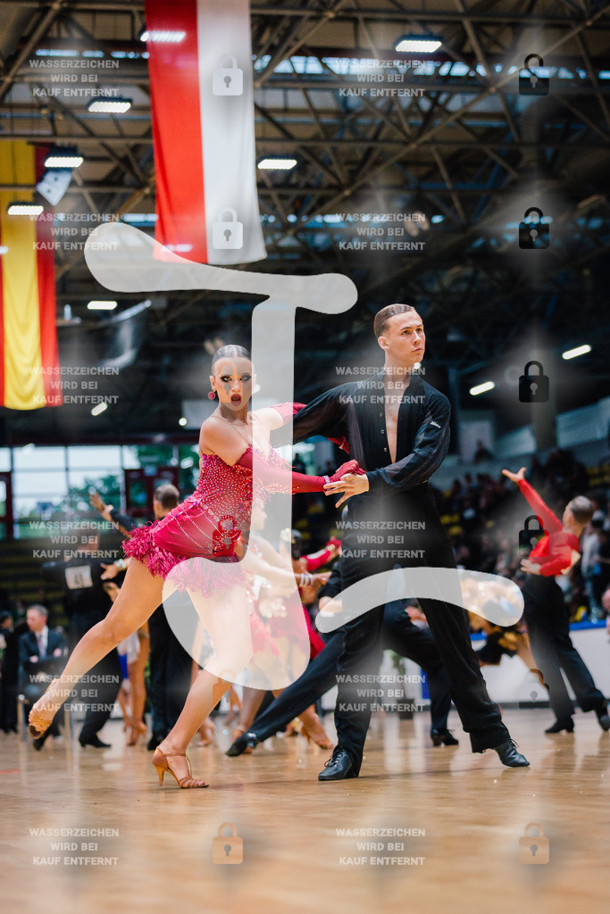 Hessen Tanzt WDSF Open Youth Latin 16th (53) Jakob Müller _ Viktoria Braun (TTC Erlangen)-2025-05-17-1695 | Webshop for digital downloads and prints of dance sport, event & show photographer Julian Link - Realisiert mit Pictrs.com