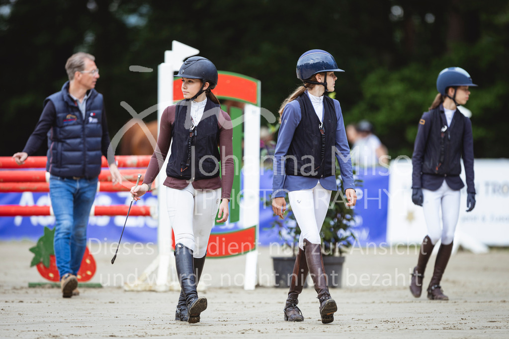 240519_Kalthof_Ponytrophy-106 | Deine schönsten Turniermomente als professionelle Fotos! Entdecke hochwertige Pferdesport-Fotografie im Online-Shop. Jetzt Fotos finden & bestellen!