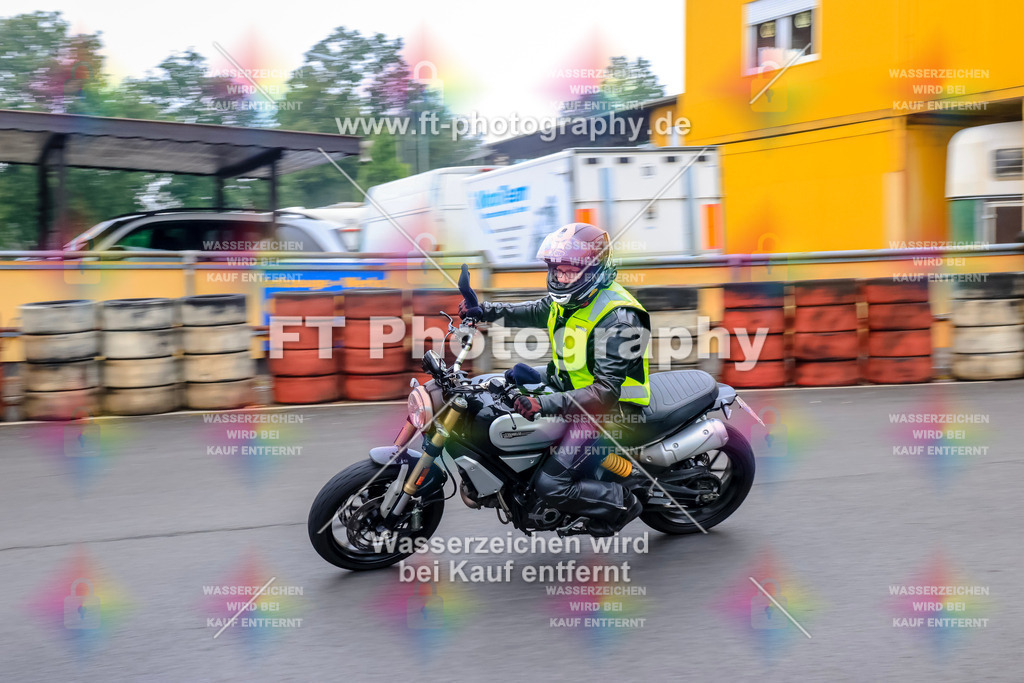 _TCM3146 | Hier findet Ihr Bilder von Touristenfahrten auf der Nürburgring Nordschleife oder von anderen Veranstaltungen die ich besucht habe. Viel Spass beim Durch Schauen 