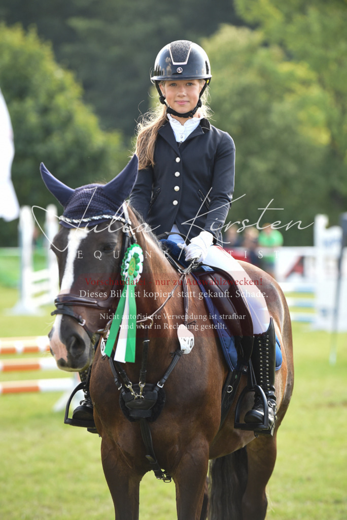 DSC_8982 | Pferde- und Turnierfotografie in Westsachsen. Pferdeportraits, Auftragszeichnungen und intuitive Kunst.