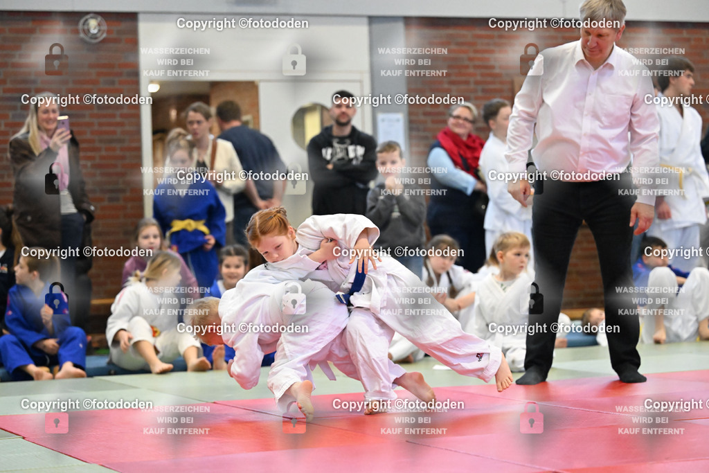 DSC_2426b | Enna Baumann / BSC Burhafe gegen Ibbe Fabricius / TV Friedeburg