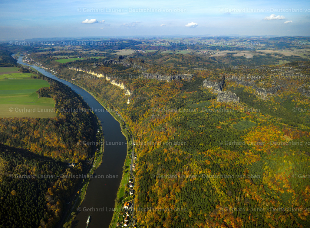 2888029 | Elbe bei Bad Schandau, Nationalpark Sächsische Schweiz, Schrammsteine