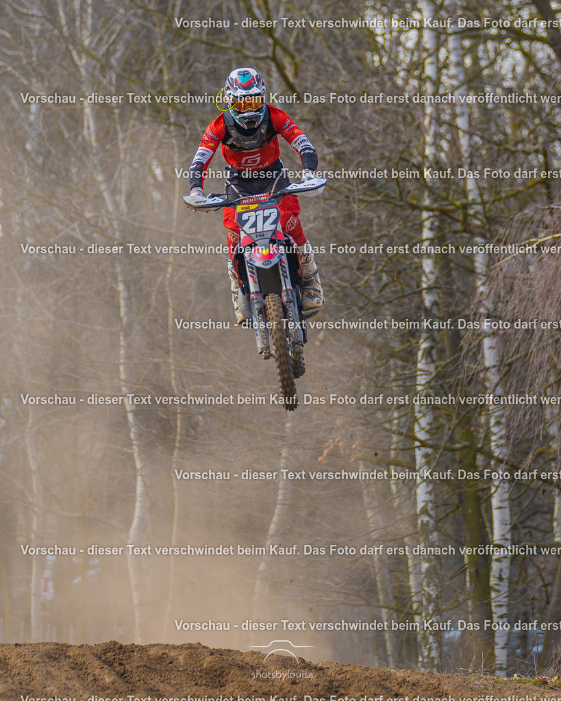 25_03_23_Hänchen_MX2-8964 | Sportfotografin aus Berlin-Brandenburg mit Fokus auf Motocross. Ich halte deine sportliche Leistung und echte Emotionen auf und neben der Strecke professionell fest. Entdecke die Fotos von deinem Rennen und bestelle sie direkt hier im Shop.